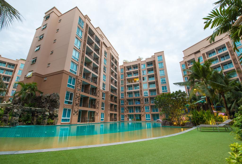 Atlantis Condo Resort Pattaya Pantai Jomtien Luaran gambar